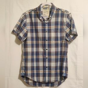 American Eagle Button Down Shirt(Size M)